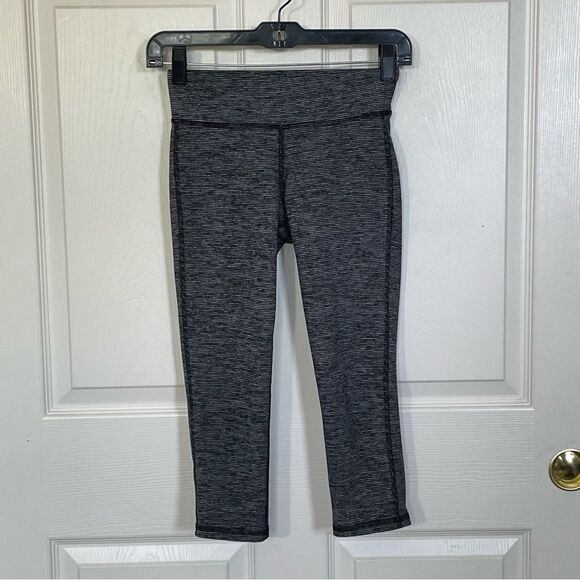 Old Navy Active Go-Dry Leggings, Girl Large (10-12) - Picture 1 of 9